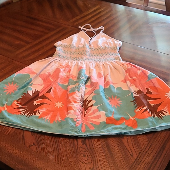 Tropical halter dress - Picture 3 of 7